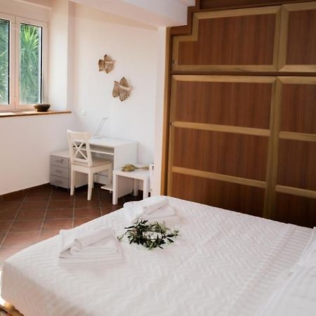 Olea Escape Villa In An Olive Estate 기티오 외부 사진